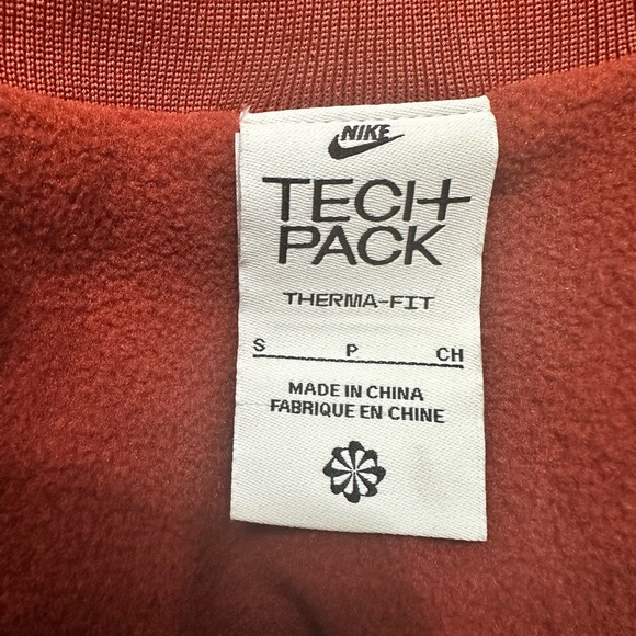 Nike Sportswear Teck Pack Therma-Fit Jacket In Terracotta - Size S - Picture 11 of 11